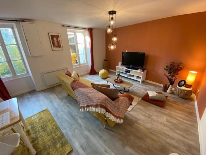 Comme Un Air De Provence A Bloisアパートメント エクステリア 写真